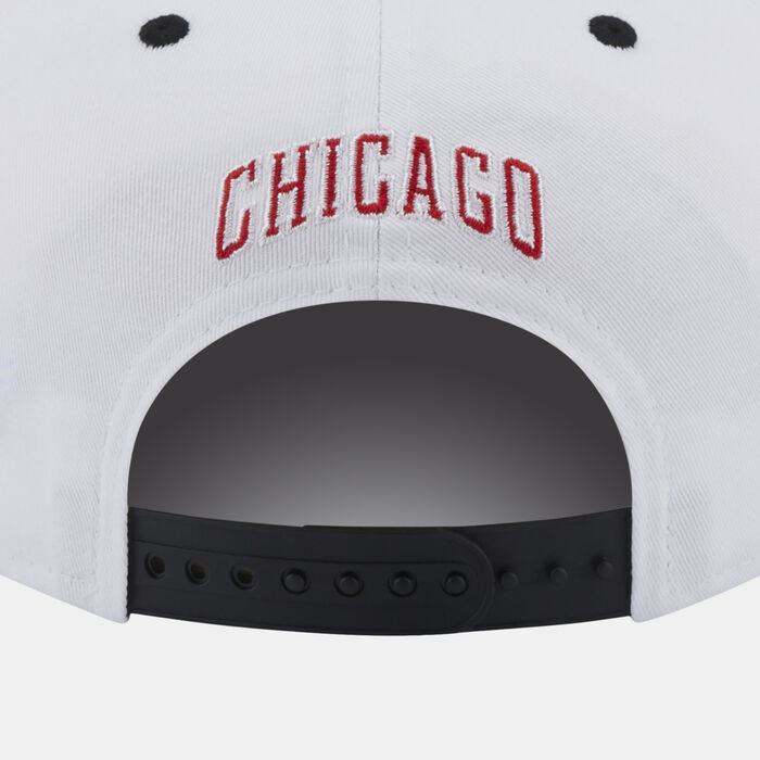 New Era Men's Chicago Bulls Crown Patch 9FIFTY Cap White New Era Men's Chicago Bulls Crown Patch 9FIFTY Cap White image number 1