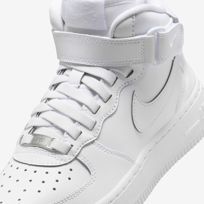 Nike Kids' Air Force 1 Mid EasyOn Shoes White Nike Kids' Air Force 1 Mid EasyOn Shoes White image number 6