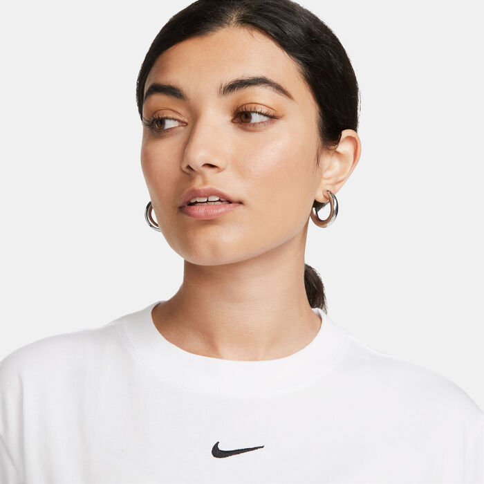 Nike Women's Sportswear Essential T-Shirt White image number 3