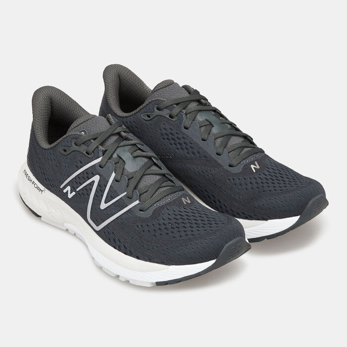 New Balance Women's 880v13 Shoe Black New Balance Women's 880v13 Shoe Black image number 2