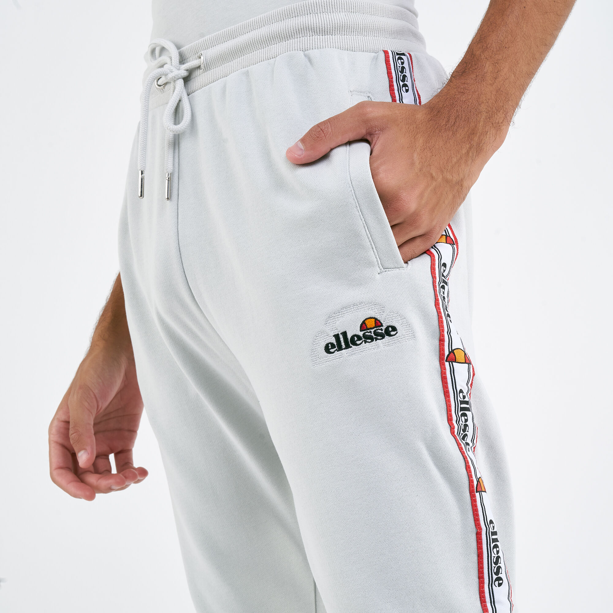 Ellesse sales jogger shorts