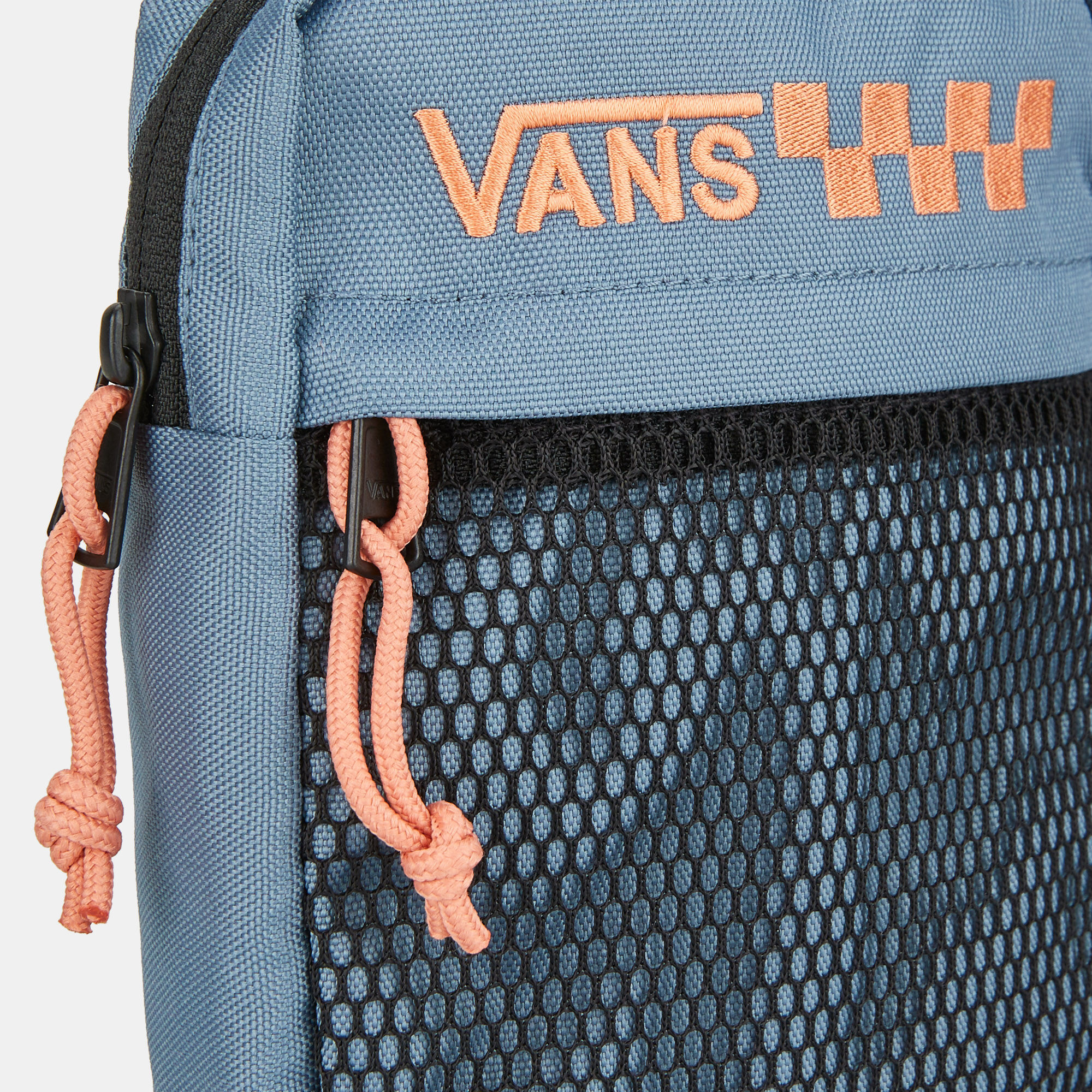 Vans New Varsity Shoulder Bag – boardridersguide