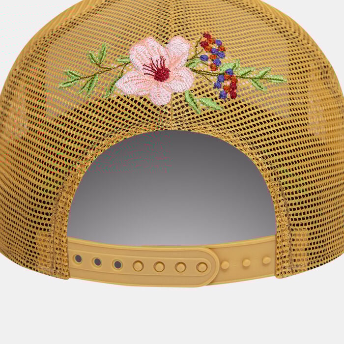 New Era Men's NBA Flower 9FORTY Trucker Cap Green New Era Men's NBA Flower 9FORTY Trucker Cap Green image number 1