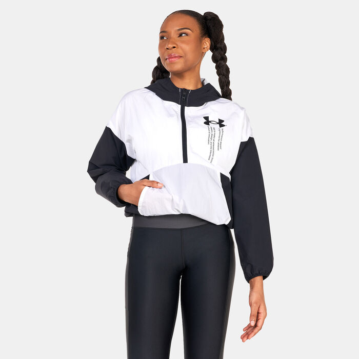 Under Armour Women's Woven Graphic Jacket Black Under Armour Women's Woven Graphic Jacket Black image number 0