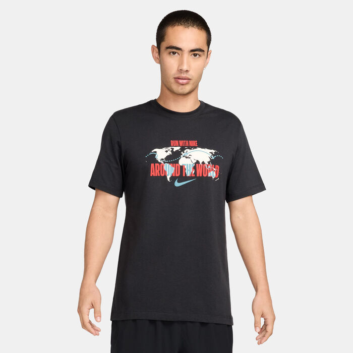Nike Men's Running T-Shirt Grey Nike Men's Running T-Shirt Grey image number 0