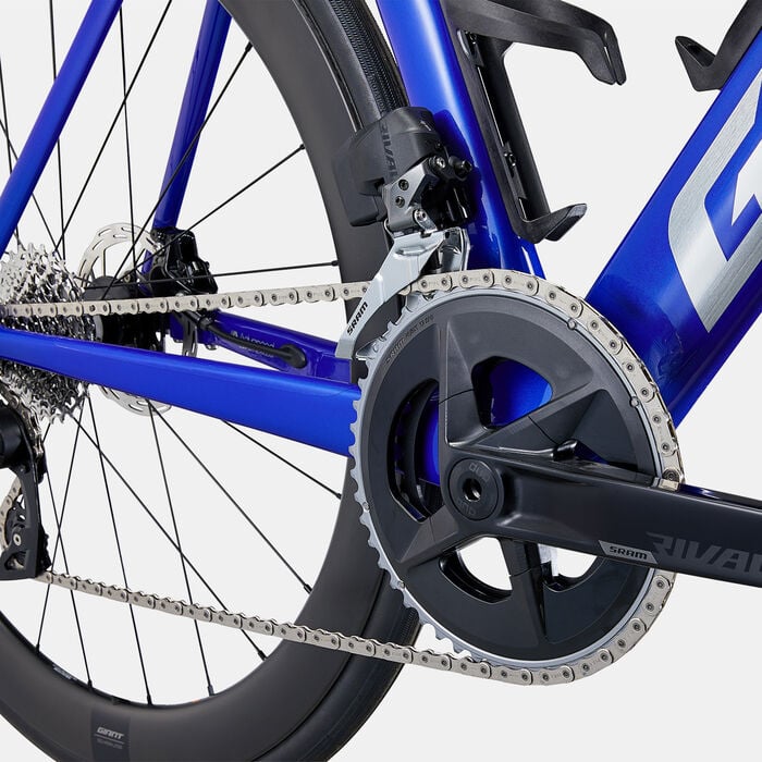 Giant Propel Advanced 1 Road Bike Blue Giant Propel Advanced 1 Road Bike Blue image number 5