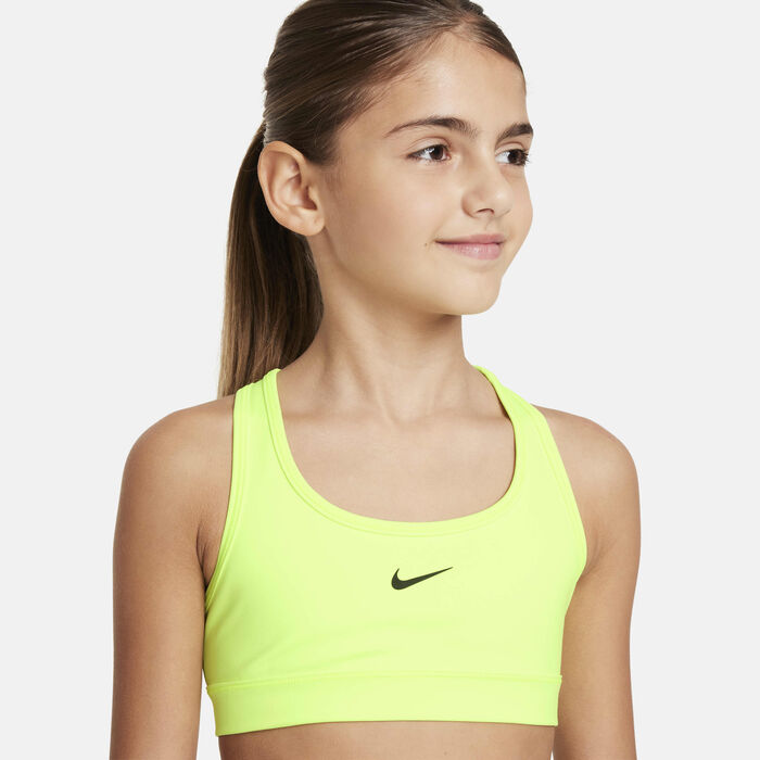 Nike Kids' Swoosh Medium-Support Sports Bra Green Nike Kids' Swoosh Medium-Support Sports Bra Green image number 2