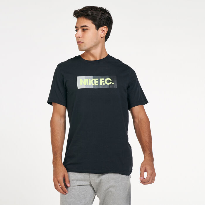 Nike Men's F.C. Essentials T-Shirt Nike Men's F.C. Essentials T-Shirt image number 0