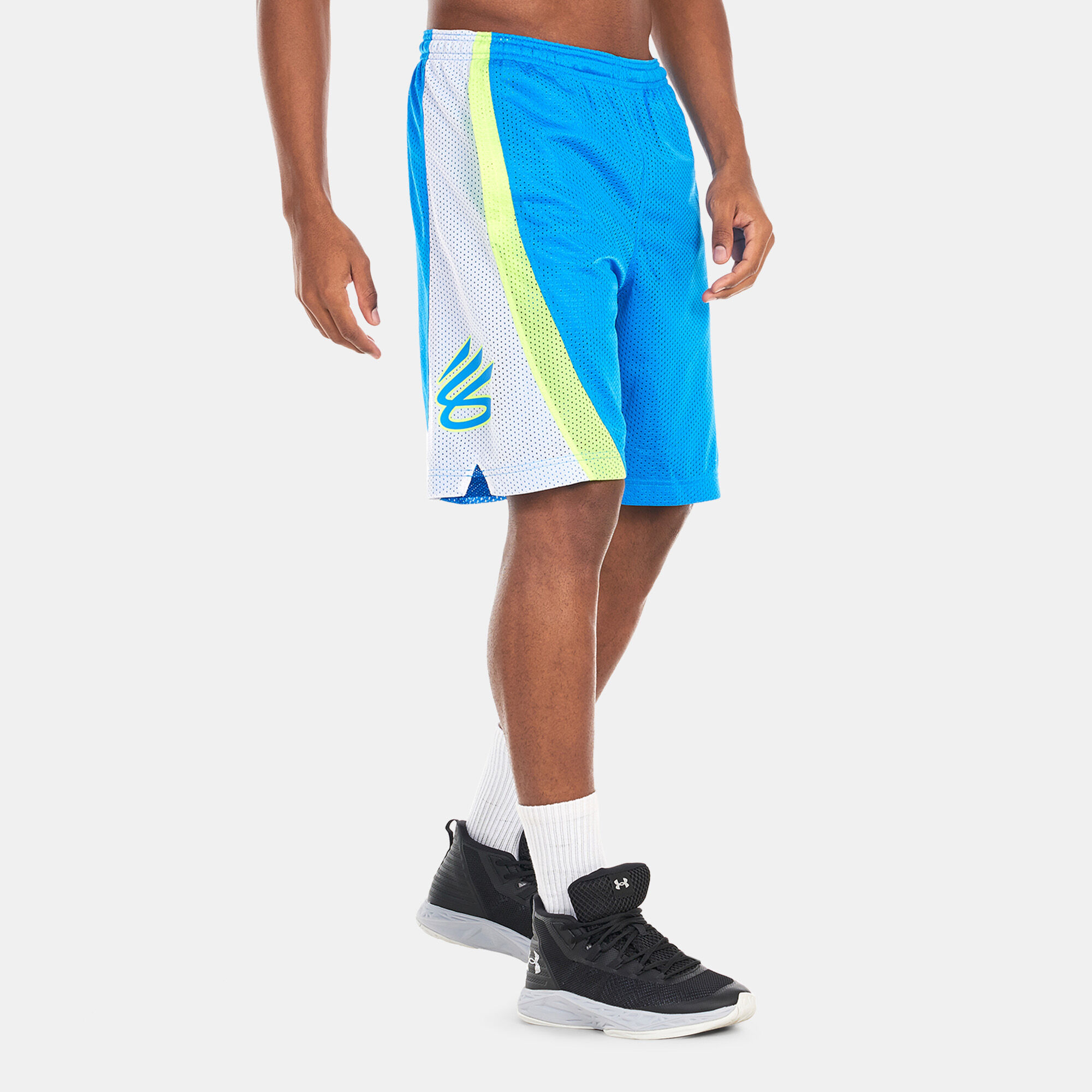 Under armour store 9 inch shorts