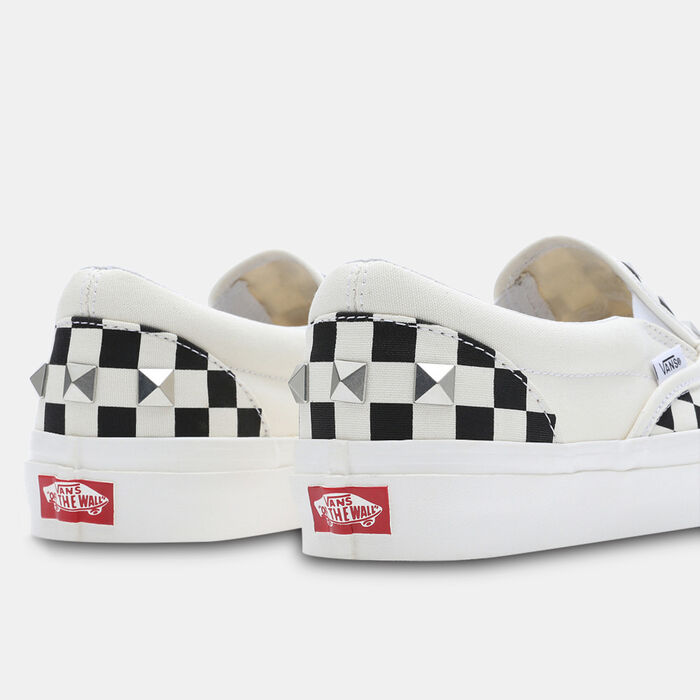 Vans Classic 98 DX Unisex Slip-On Shoes Black image number 4