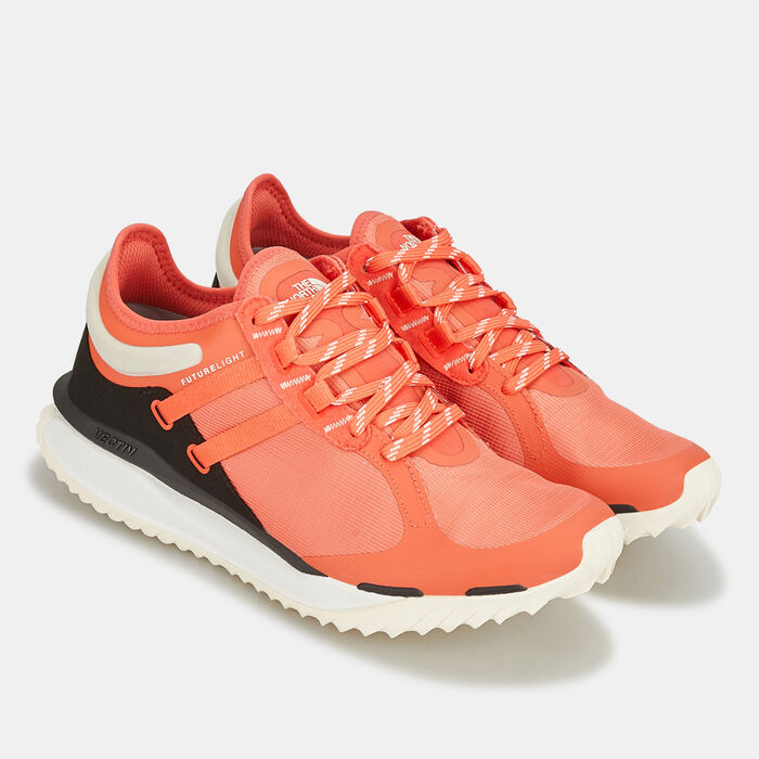 The North Face Women's VECTIV Escape FUTURELIGHT™ Shoe Orange The North Face Women's VECTIV Escape FUTURELIGHT™ Shoe Orange image number 1