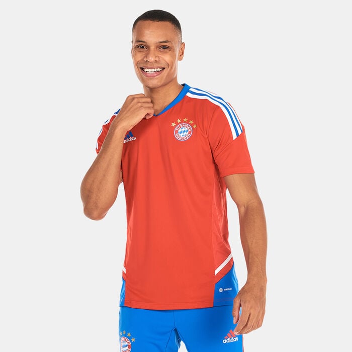 adidas Men's FC Bayern Condivo 22 Training Jersey Red adidas Men's FC Bayern Condivo 22 Training Jersey Red image number 0