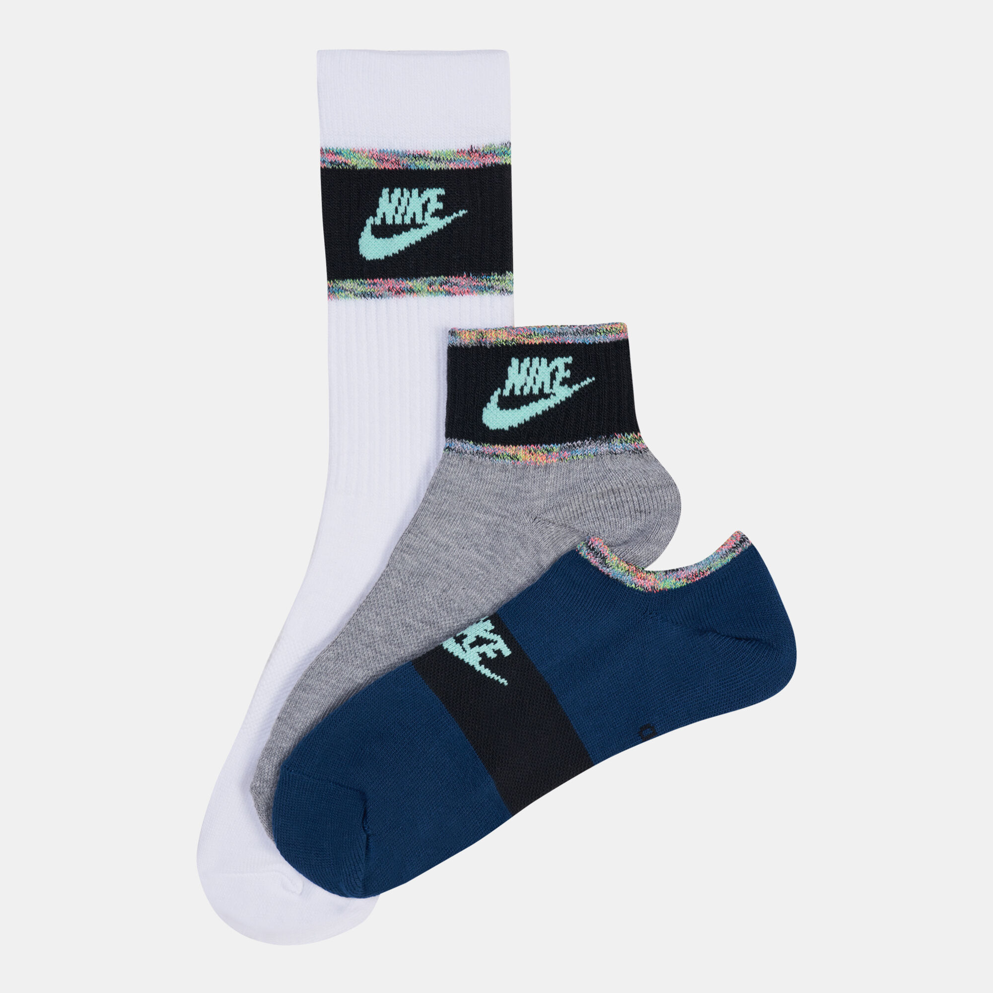 Men s Everyday Essential Reflective Socks 3 Pack Multi Color Nike in KSA SSS