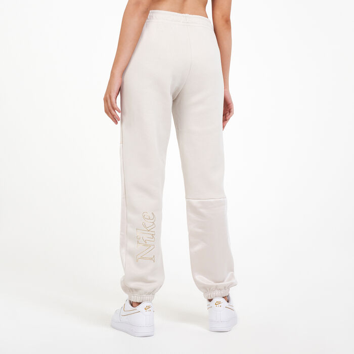 Nike Women's Sportswear Icon Clash Sweatpants Ivory image number 1