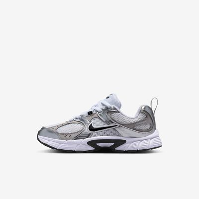Nike Kids' V5 RNR Shoes White