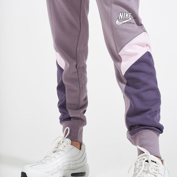 Nike Women's Sportswear Heritage Sweatpants Purple Nike Women's Sportswear Heritage Sweatpants Purple image number 3