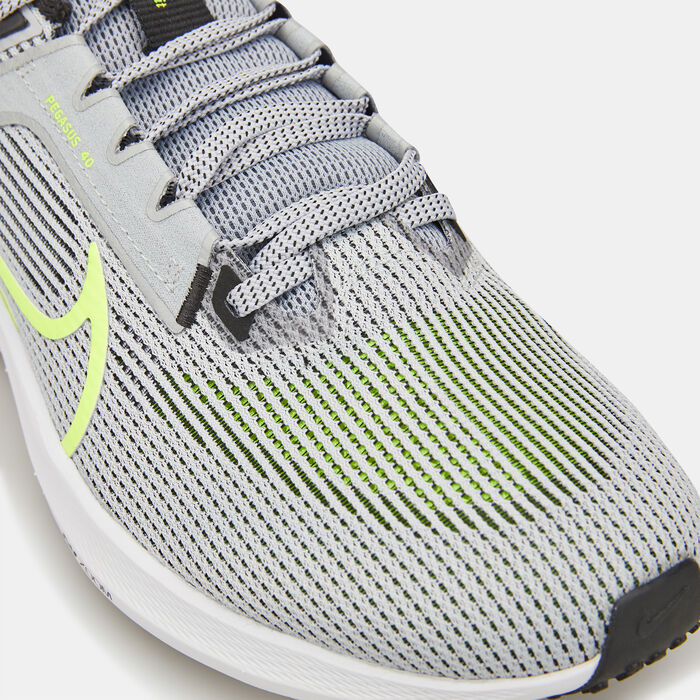 Nike Men's Pegasus 40 Road Running Shoe Grey image number 5