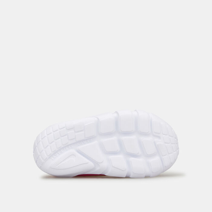 Nike Kids' Flex Runner 2 Running Shoe (Baby and Toddler) Pink image number 4