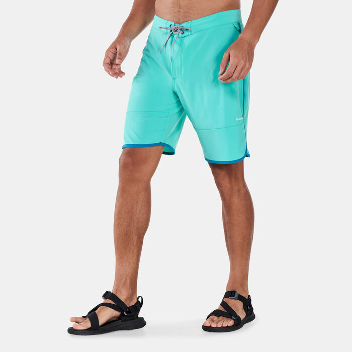 Columbia Men's Bagby™ Shorts Green image number 0