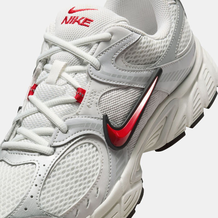 Nike Men's V5 RNR Shoes White Nike Men's V5 RNR Shoes White image number 4