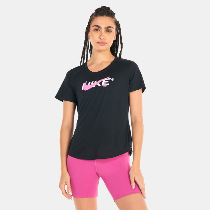 Nike Women's Dri-FIT One GFX T-Shirt Black Nike Women's Dri-FIT One GFX T-Shirt Black image number 0