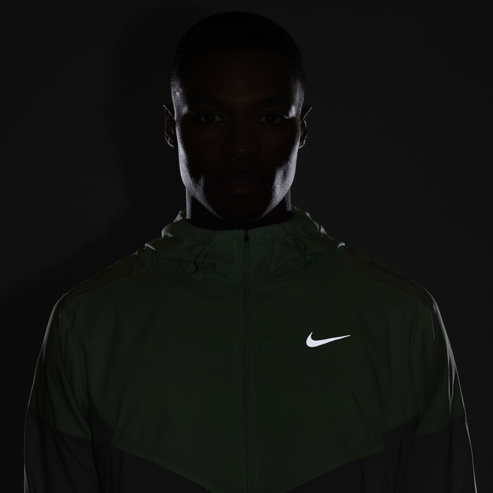 Nike Men's Windrunner Repel Running Jacket Green image number 7