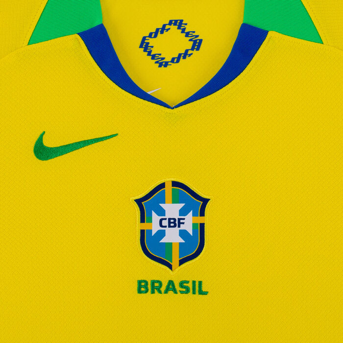 Nike Kids' Brazil 2025 Home Replica Football Jersey (Women's Team) yellow Nike Kids' Brazil 2025 Home Replica Football Jersey (Women's Team) yellow image number 2