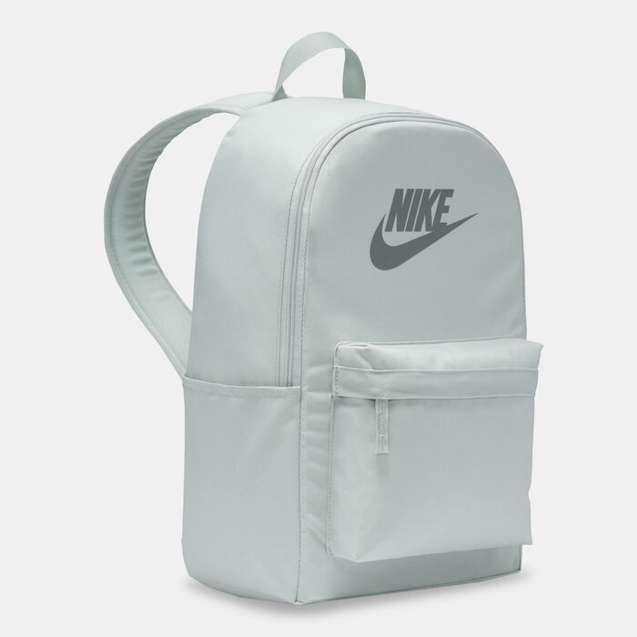 Nike Men's Heritage Backpack Grey Nike Men's Heritage Backpack Grey image number 2