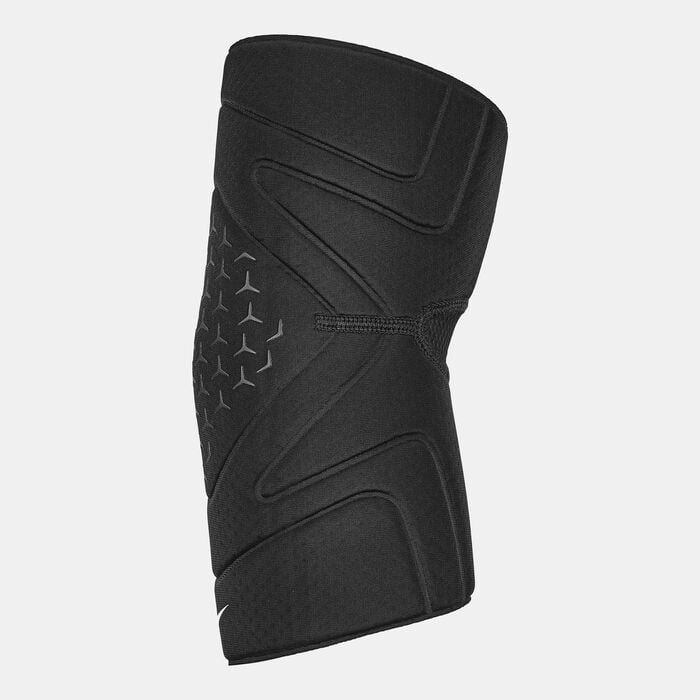 Nike Pro Elbow Sleeve 3.0 Black Nike Pro Elbow Sleeve 3.0 Black image number 0