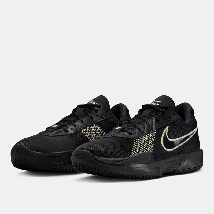 Nike Men's G.T. Cut Academy Basketball Shoes Black Nike Men's G.T. Cut Academy Basketball Shoes Black image number 1