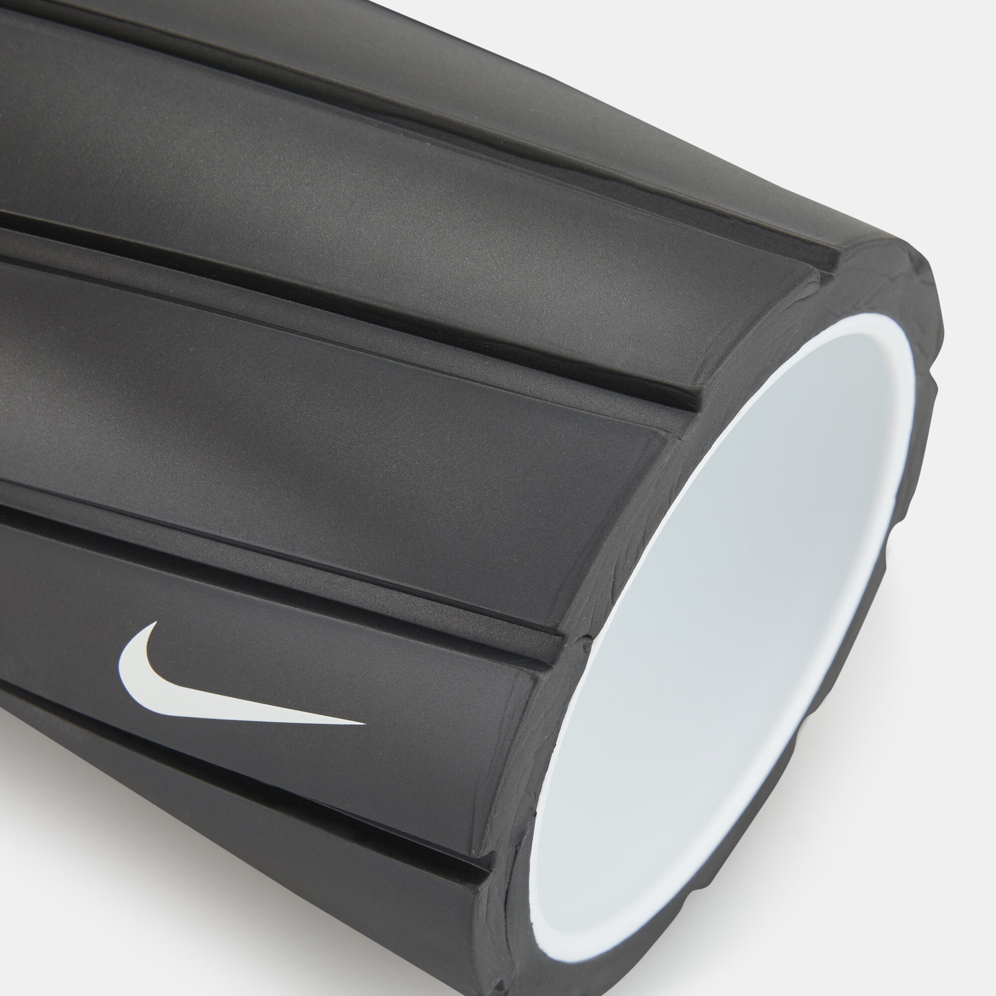 Recovery Foam 13 inch Roller Black Nike in KSA SSS