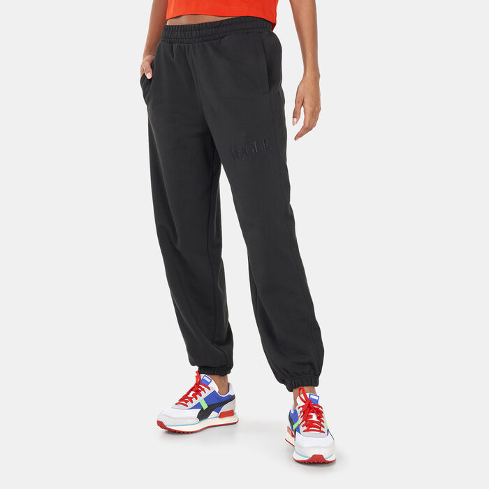 PUMA Women's x VOGUE Sweatpants Black PUMA Women's x VOGUE Sweatpants Black image number 0