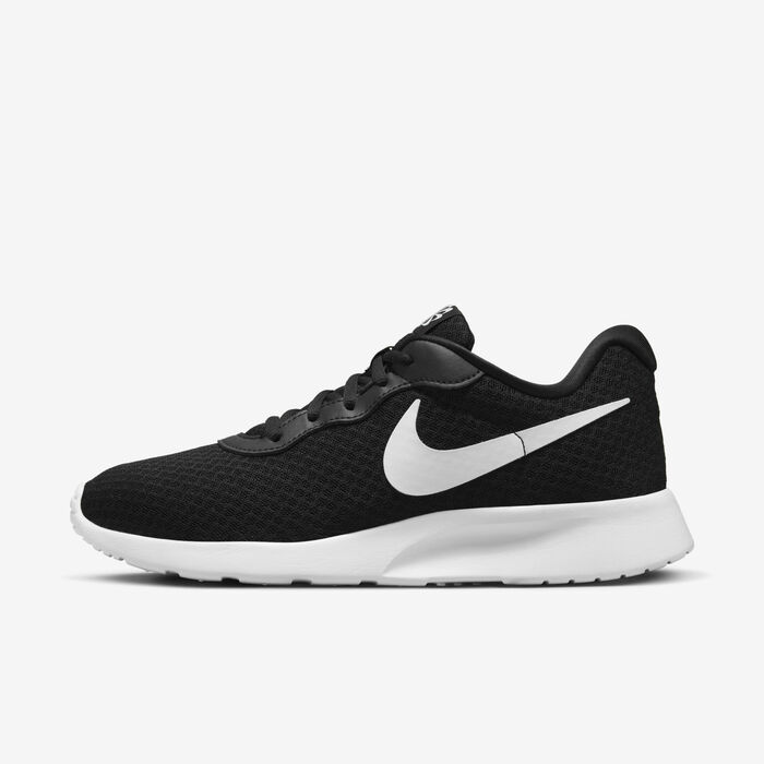 Nike Women's Tanjun EasyOn Shoes Black Nike Women's Tanjun EasyOn Shoes Black image number 0