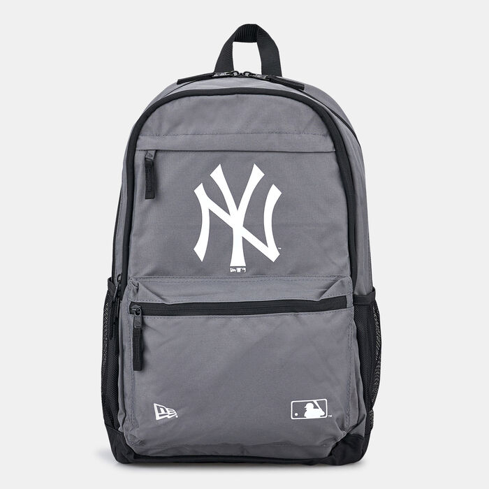 New Era Men's New York Yankees Delaware Backpack Grey New Era Men's New York Yankees Delaware Backpack Grey image number 0