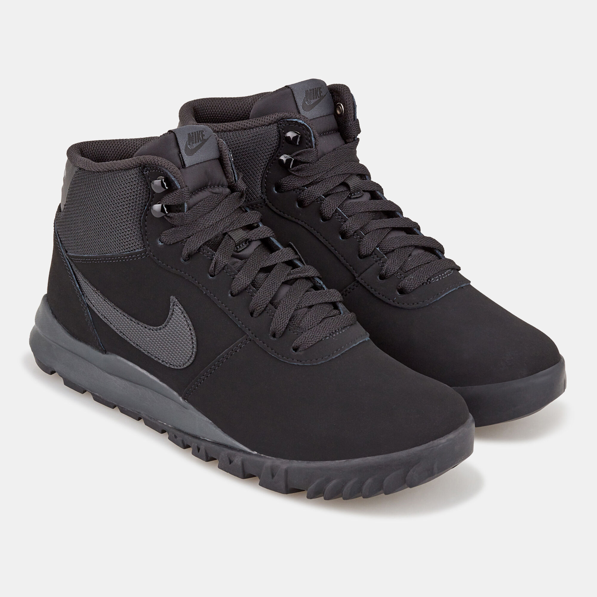 Nike hoodland suede shoe hot sale