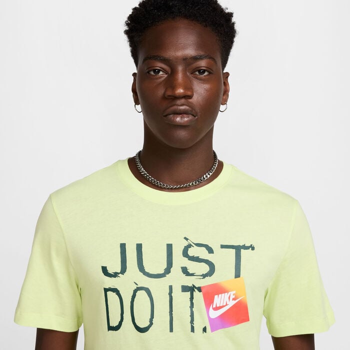 Nike Men's Sportswear T-Shirt yellow Nike Men's Sportswear T-Shirt yellow image number 3