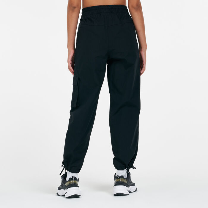 Nike Women's Sportswear Icon Clash Pants Nike Women's Sportswear Icon Clash Pants image number 1