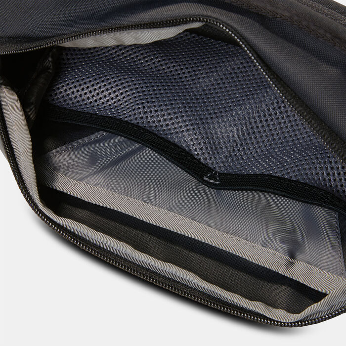 The North Face Y2K Crossbody Bag Black The North Face Y2K Crossbody Bag Black image number 4
