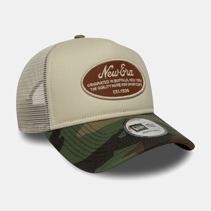 New Era Men's Oval Patch Camo Trucker Cap Beige New Era Men's Oval Patch Camo Trucker Cap Beige image number 2