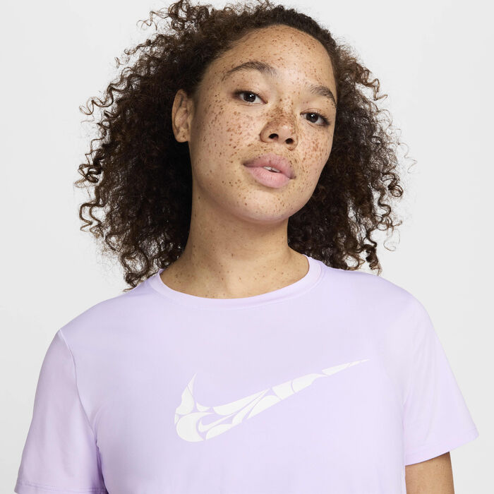 Nike Women's One Swoosh Dri-FIT Running Top Purple Nike Women's One Swoosh Dri-FIT Running Top Purple image number 2