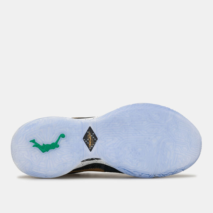 Nike Men's LeBron XX Shoe Black image number 4