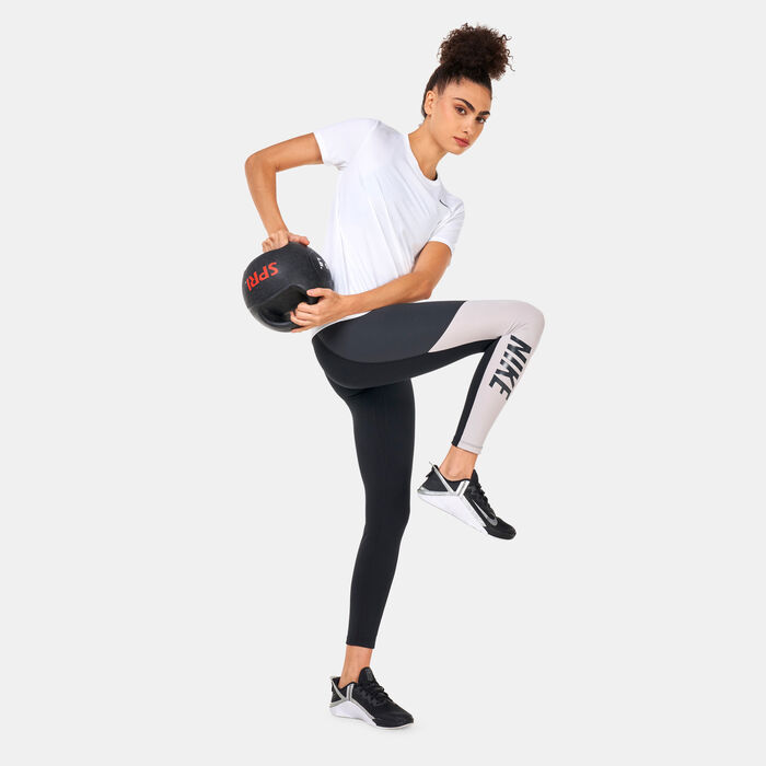 Nike Women's Dri-FIT T-Shirt White Nike Women's Dri-FIT T-Shirt White image number 2