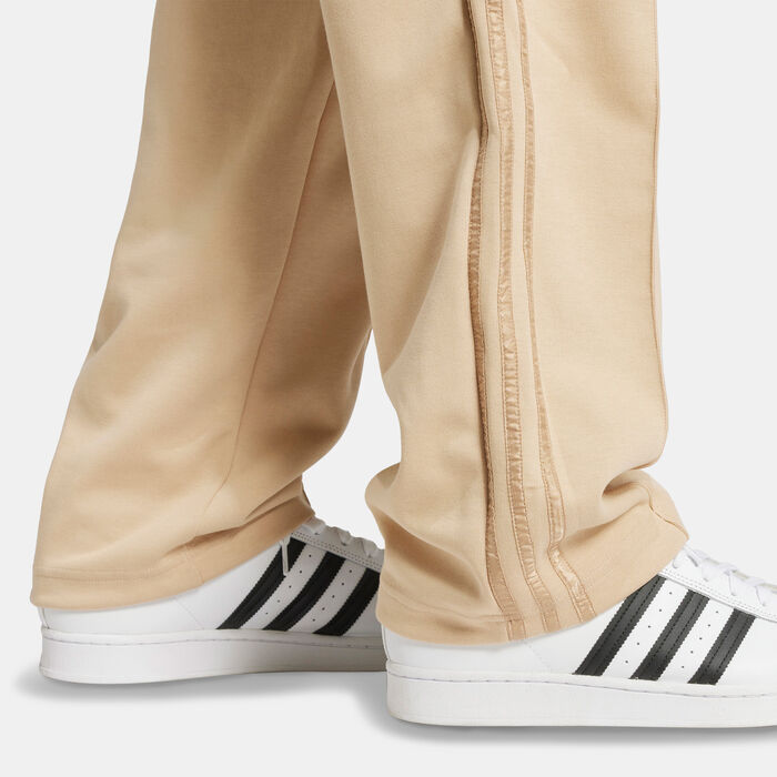 adidas Originals Men's Monogram 2 Track Pants Beige adidas Originals Men's Monogram 2 Track Pants Beige image number 4