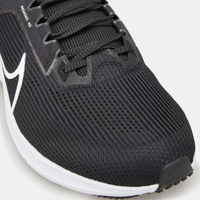 Nike Men's Pegasus 40 Road Running Shoe (Extra Wide) Black Nike Men's Pegasus 40 Road Running Shoe (Extra Wide) Black image number 4