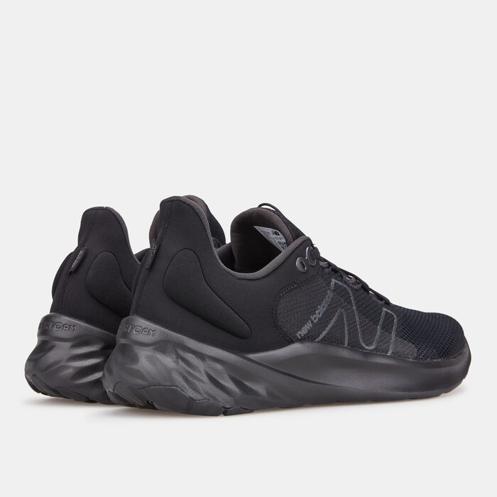 New Balance Men's Fresh Foam Roav V2 Shoe Black New Balance Men's Fresh Foam Roav V2 Shoe Black image number 2