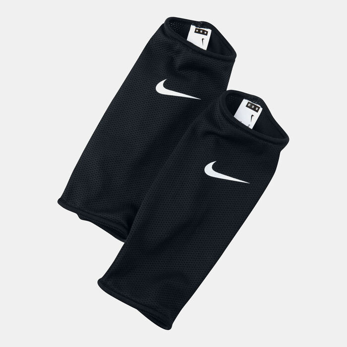 Nike Guard Lock Football Guard Sleeves (1 Pair) Black Nike Guard Lock Football Guard Sleeves (1 Pair) Black image number 0