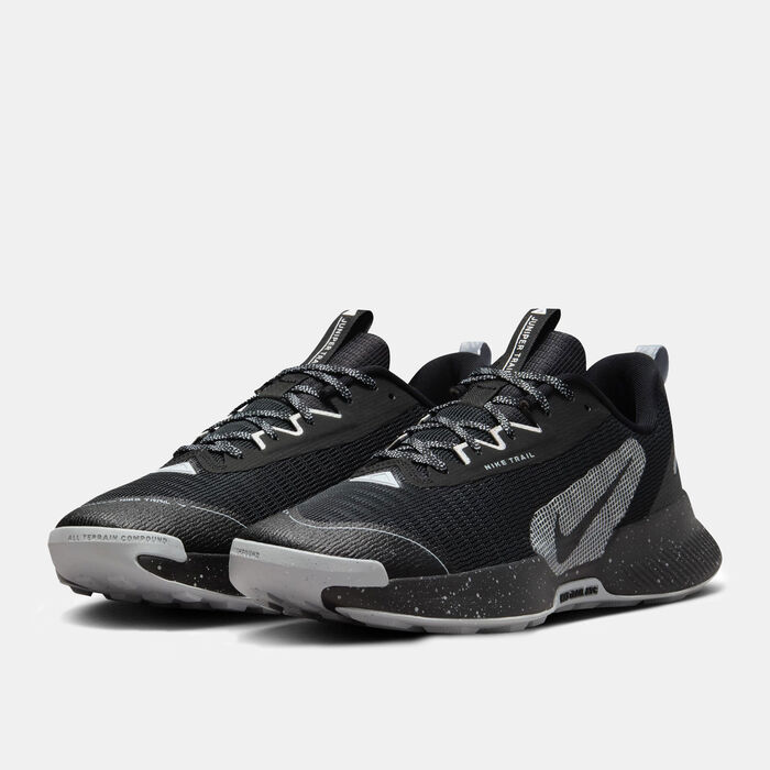 Nike Men's Juniper Trail 3 Running Shoes Black Nike Men's Juniper Trail 3 Running Shoes Black image number 1