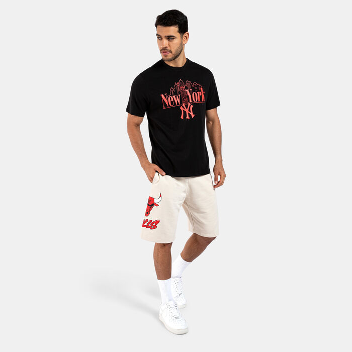 New Era Men's NBA Chicago Bulls Bubble Script Shorts Beige New Era Men's NBA Chicago Bulls Bubble Script Shorts Beige image number 2