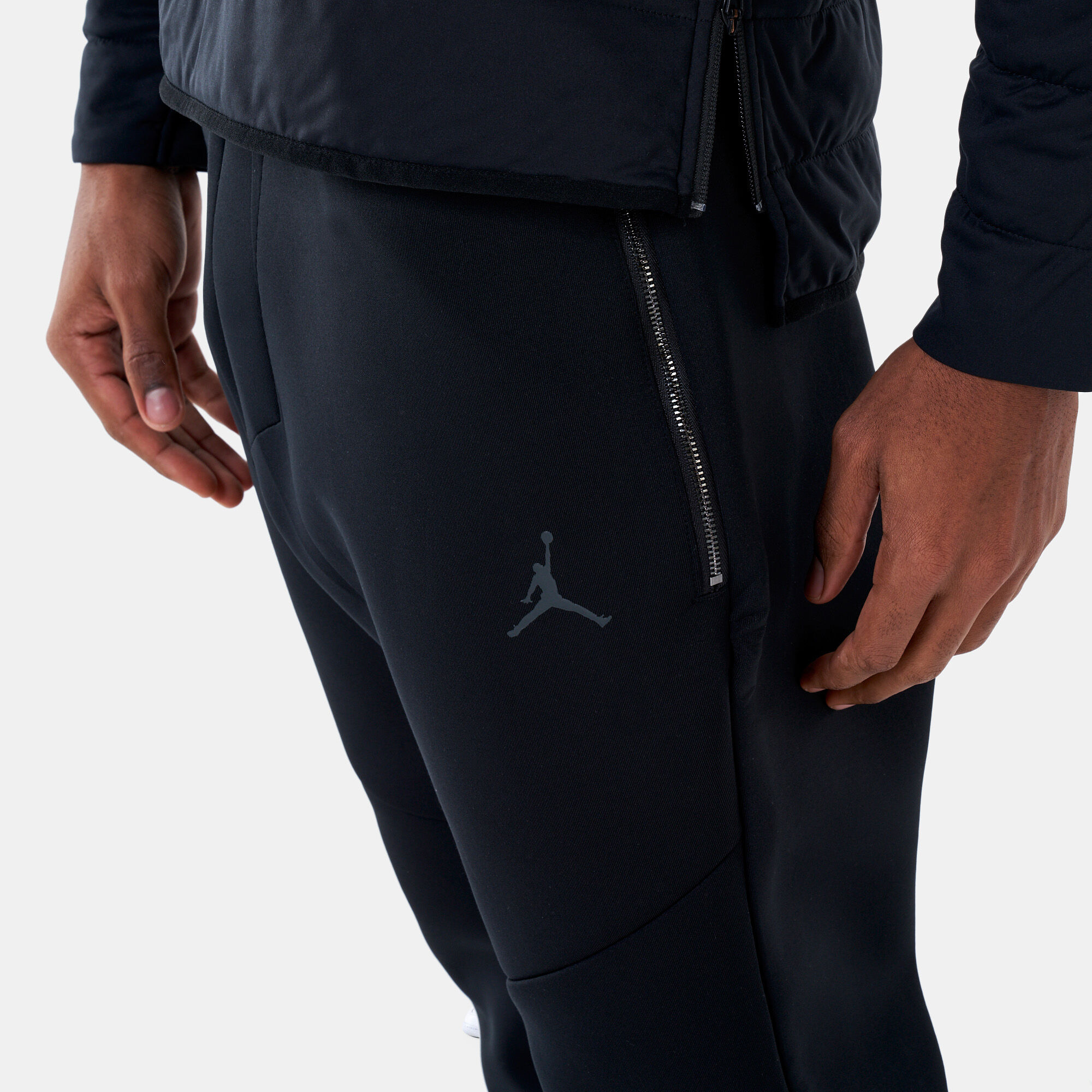 Jordan flight tech diamond pants hotsell