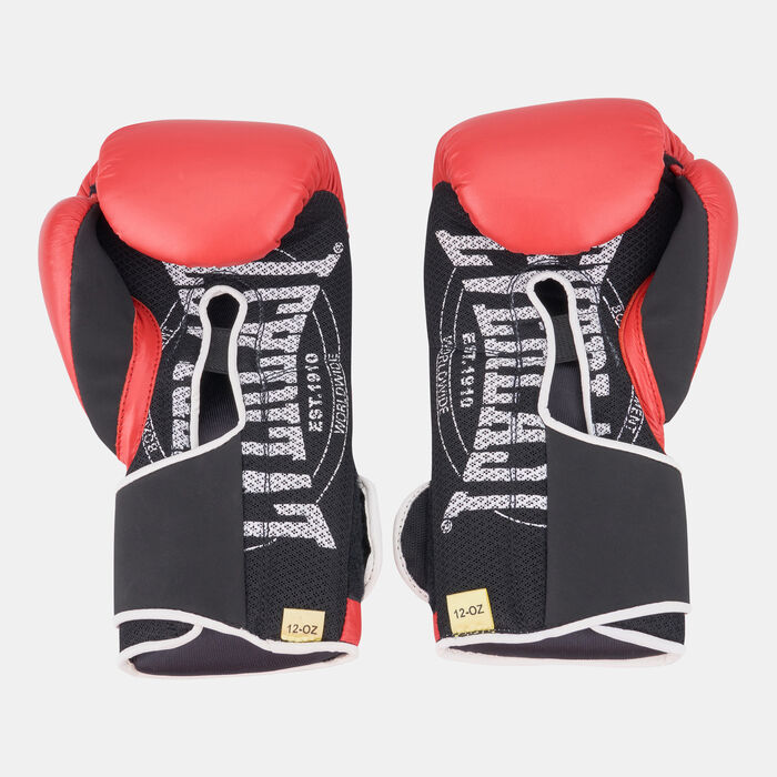 Everlast 1910 Classic Boxing Gloves (12 oz.) Red Everlast 1910 Classic Boxing Gloves (12 oz.) Red image number 1
